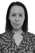 Máire - Cúntóir Riaracháin